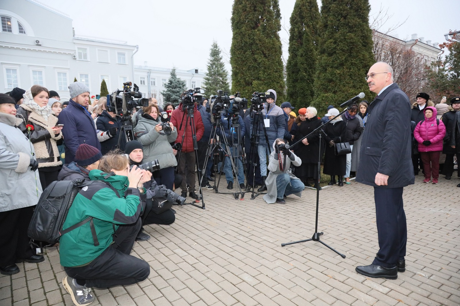 В Казанском университете торжественно открыли бюст императора Александра I