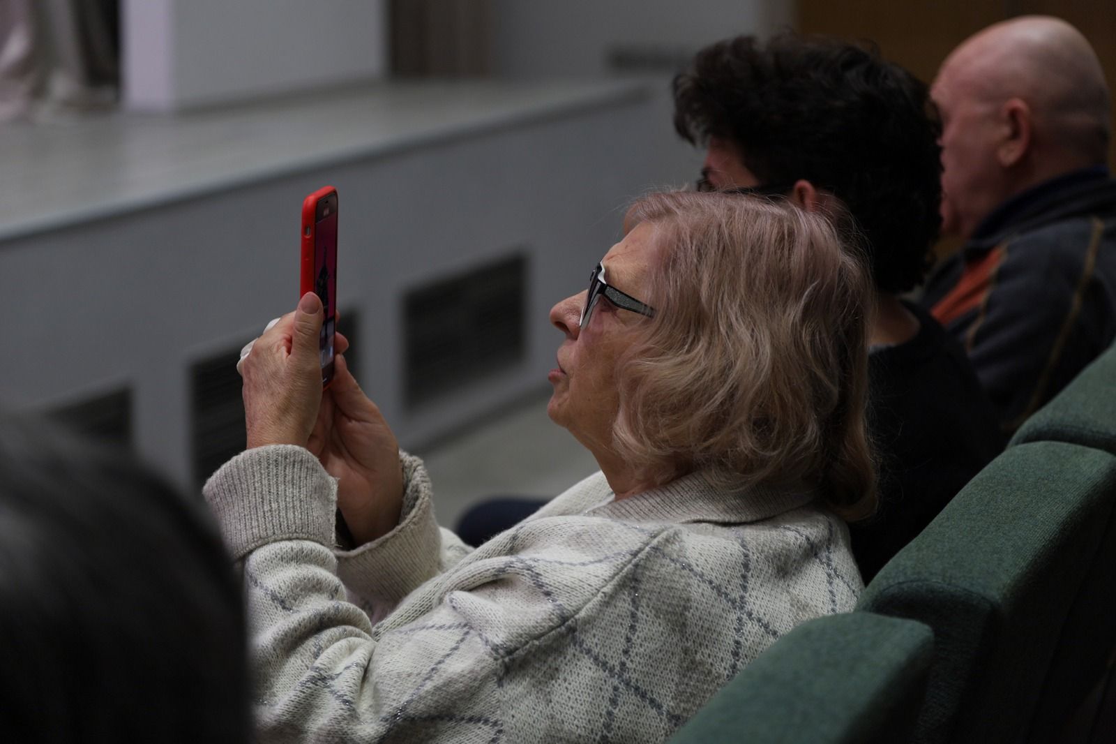 В Национальной библиотеке РТ состоялась встреча с лидером группы «Волга-Волга» Антоном Салакаевым