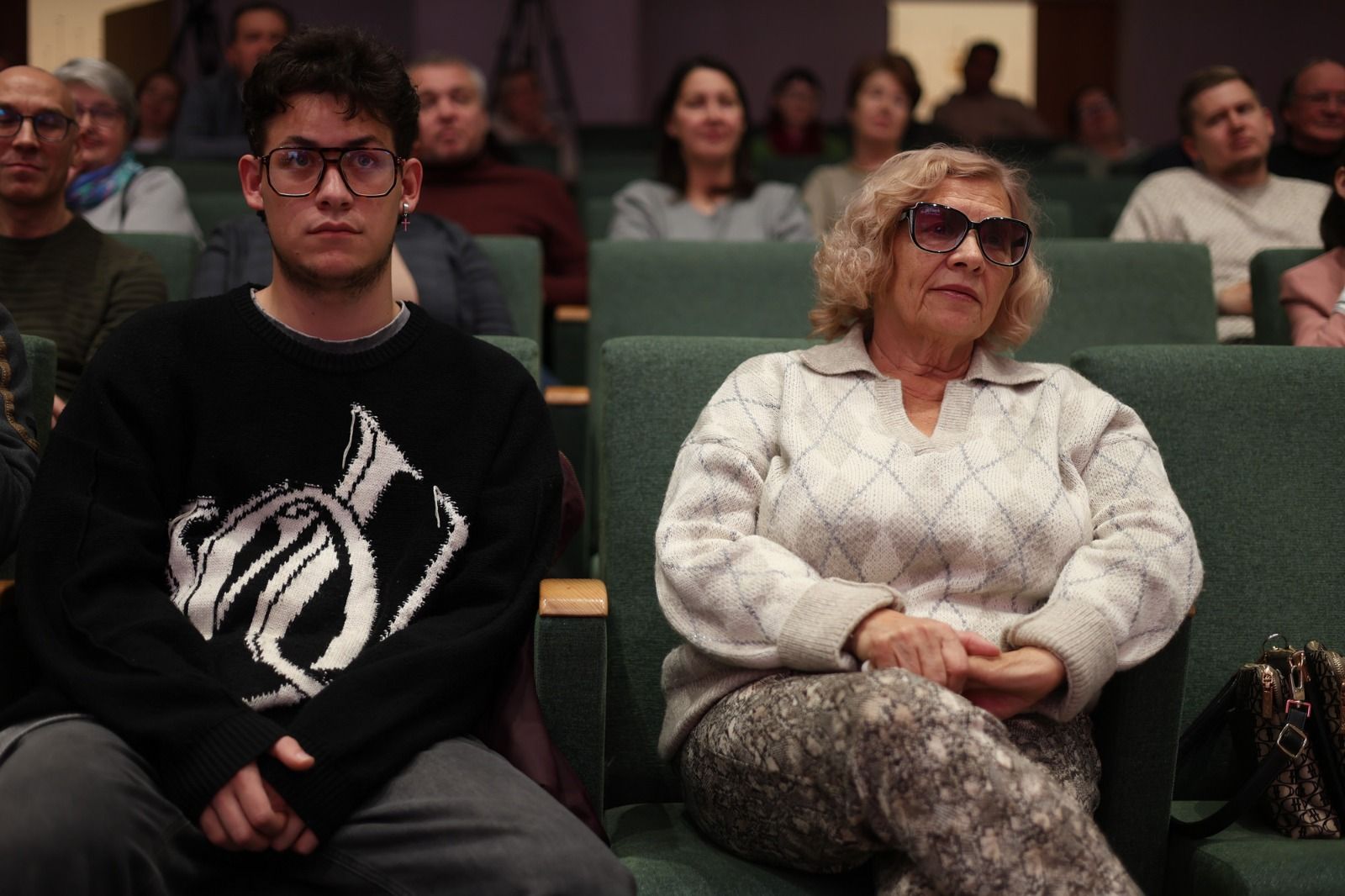 В Национальной библиотеке РТ состоялась встреча с лидером группы «Волга-Волга» Антоном Салакаевым