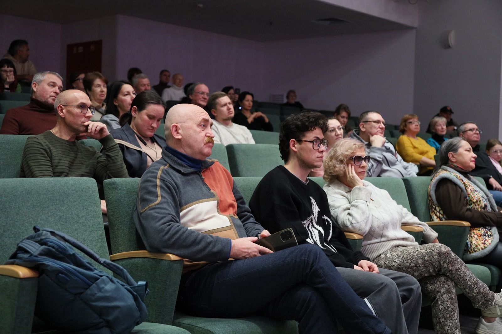 В Национальной библиотеке РТ состоялась встреча с лидером группы «Волга-Волга» Антоном Салакаевым