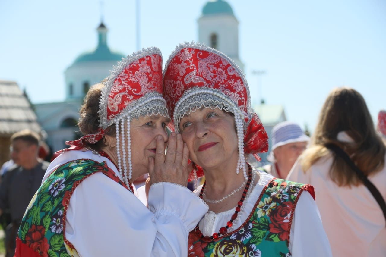 Праздник русского фольклора Каравон