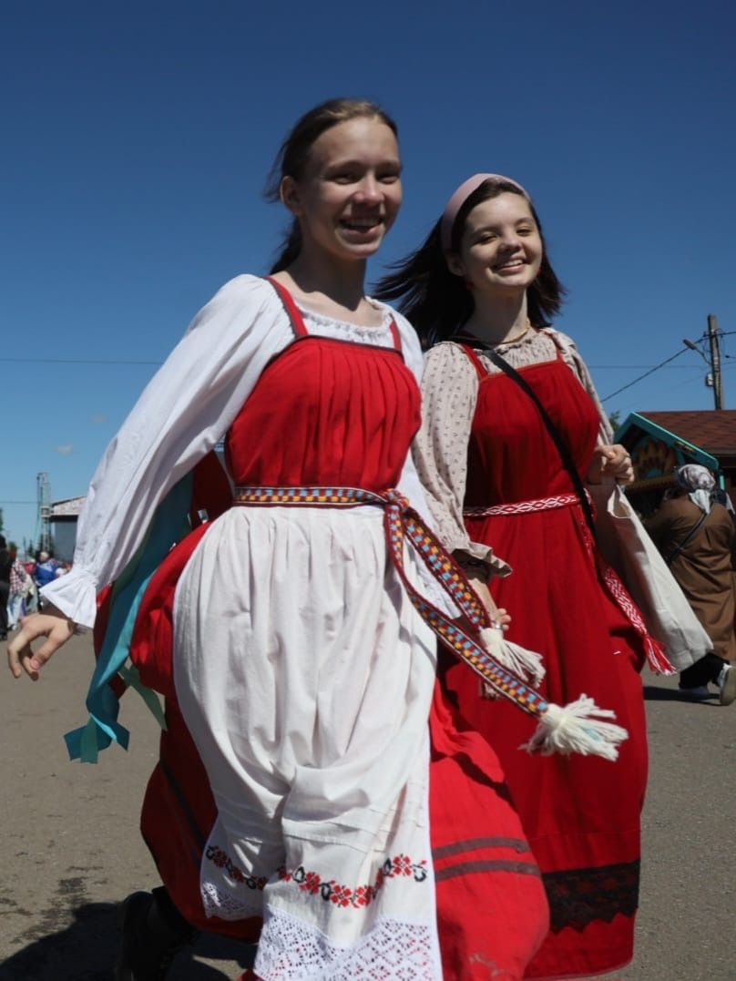 Праздник русского фольклора Каравон