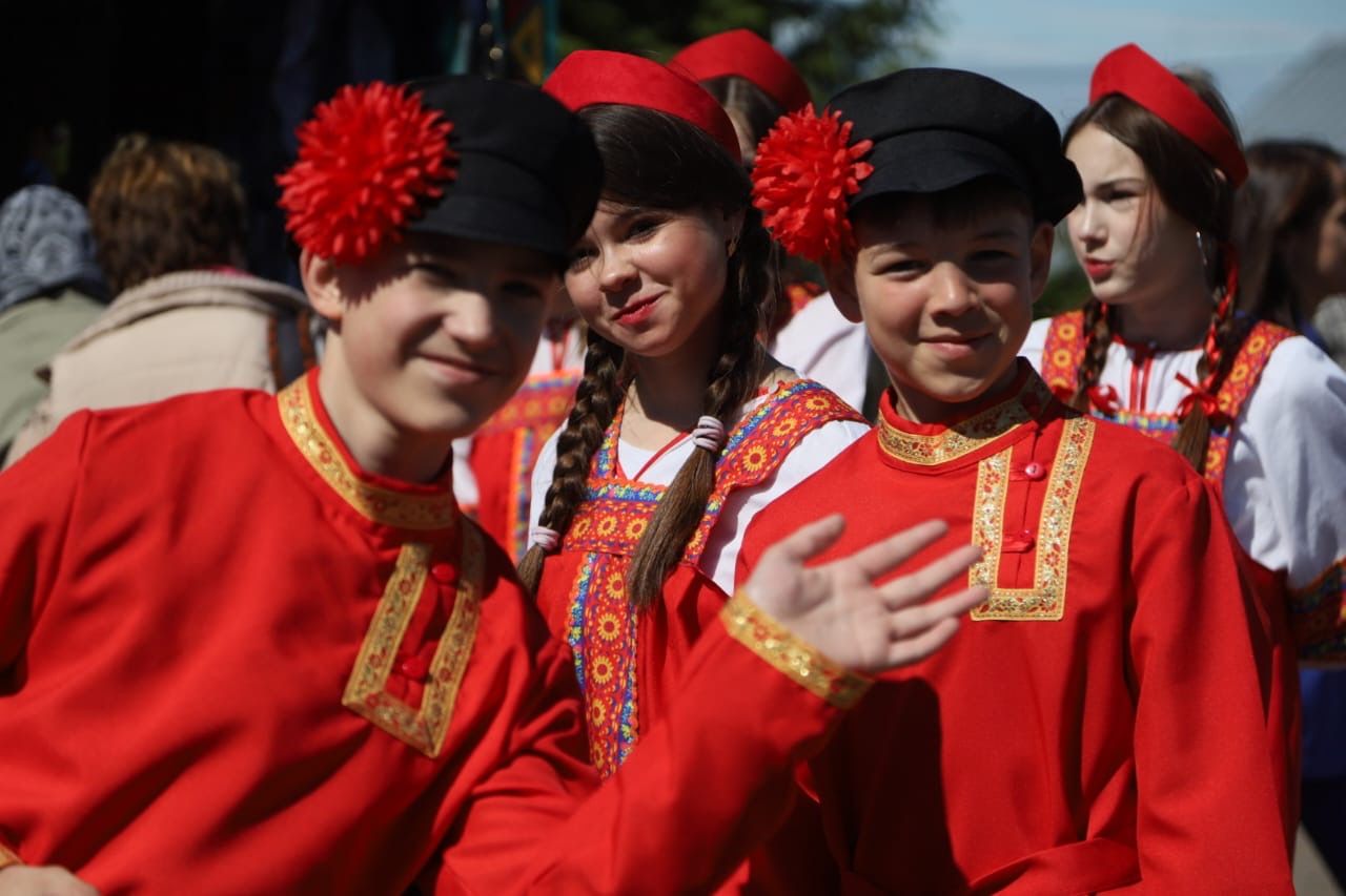 Праздник русского фольклора Каравон