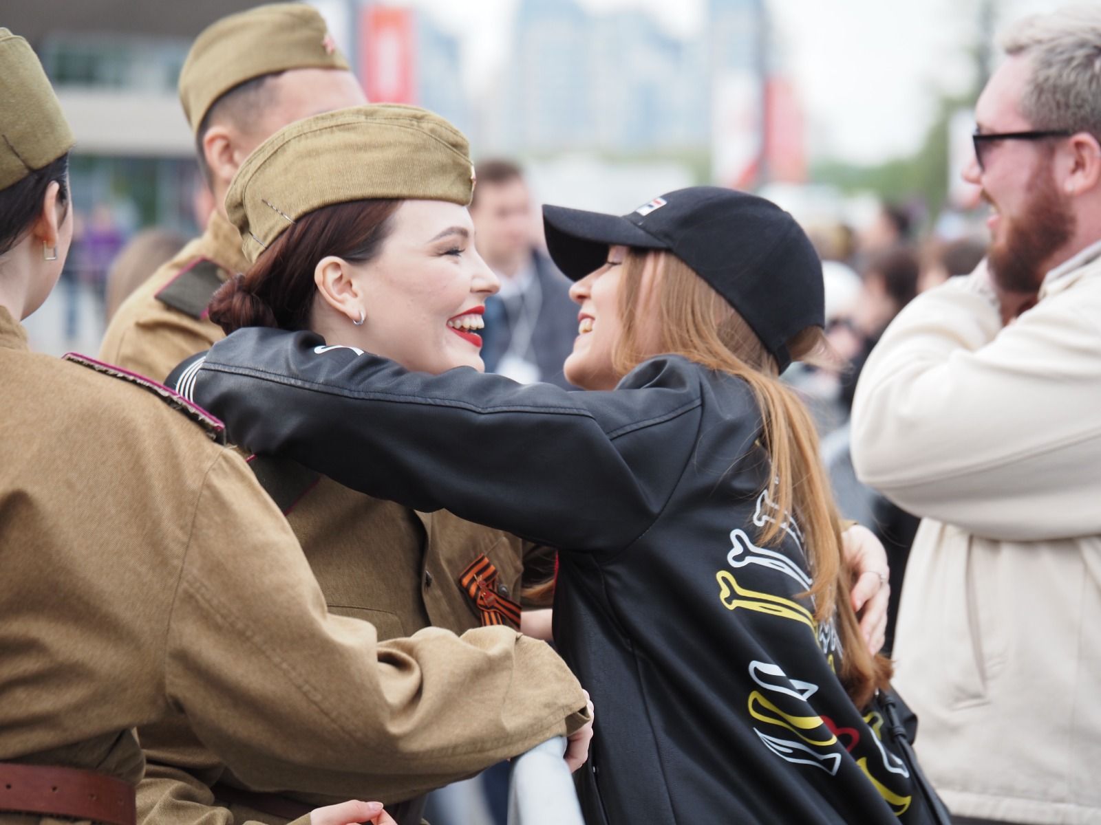 В Казани торжественно прошла акция «Бессмертный полк» – в шествии приняли участие 150 тысяч человек
