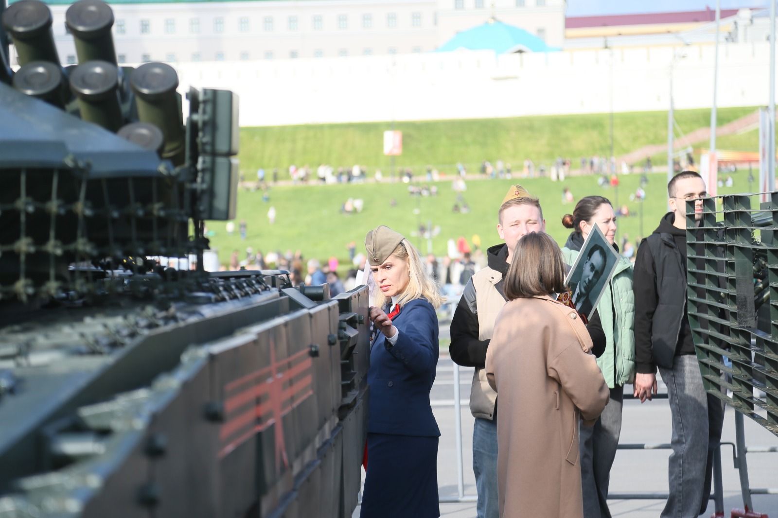 В Казани торжественно прошла акция «Бессмертный полк» – в шествии приняли участие 150 тысяч человек