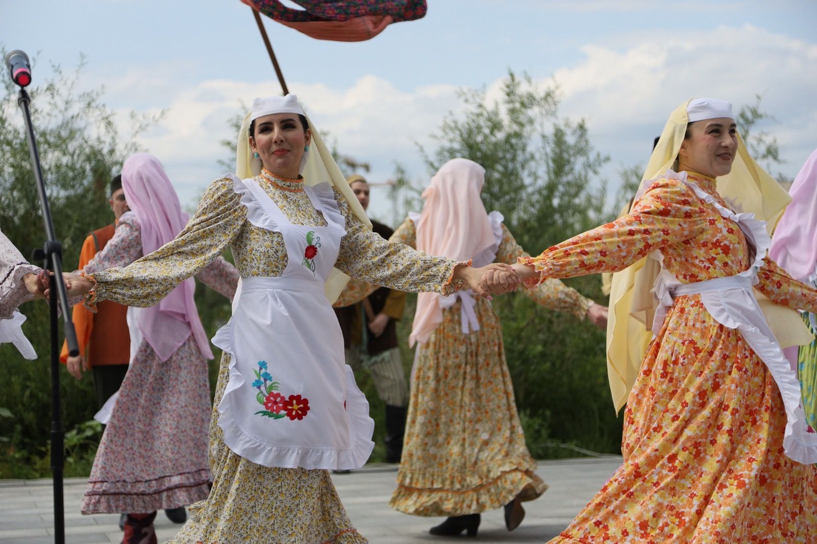 В Казани прошла традиционная церемония сбора подарков для батыров Сабантуя