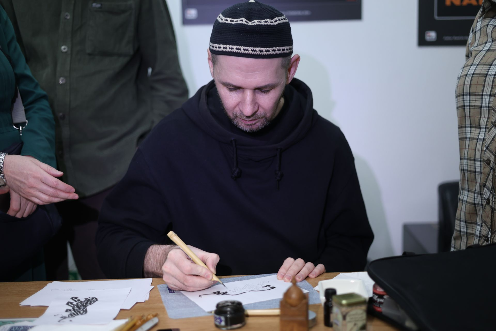 Канатлы барс ни сөйли