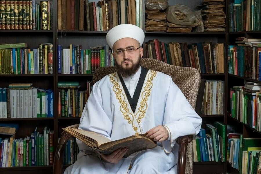 Татарстан мөфтие якынлашып килүче Корбан бәйрәме белән котлады