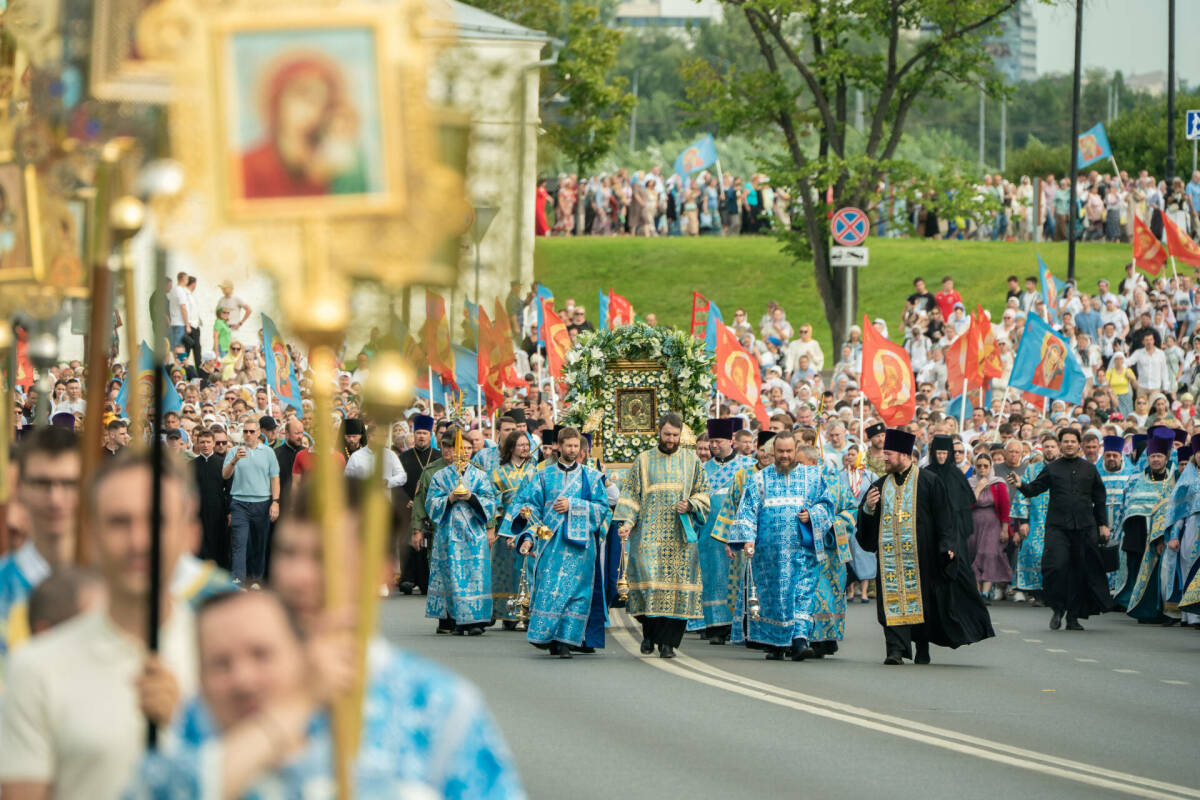 День явления Казанской иконы Богородицы 2026: программа на 20–21 июля — крестный ход, освящение храма Николы Тульского и концерт