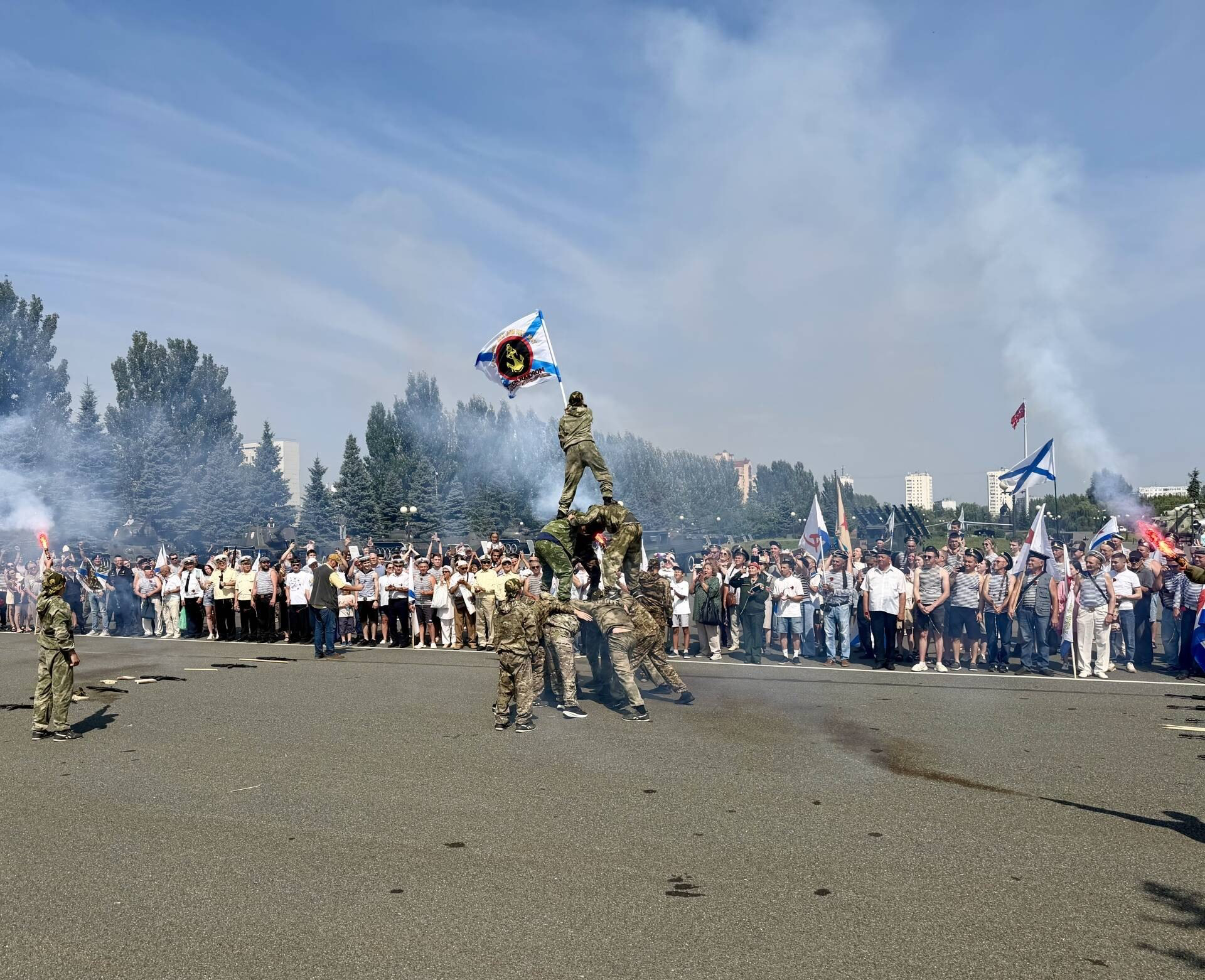 В Казани торжественно отметили 330-летие Военно-морского флота