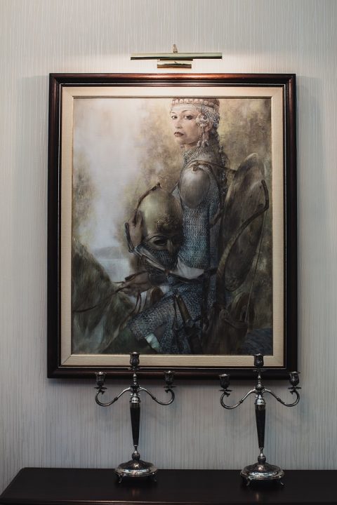 9