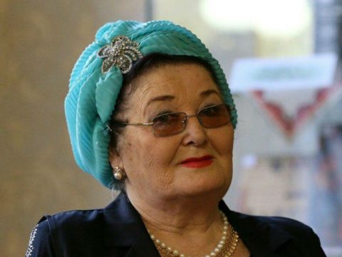 Мин театрымда бик бәхетле – Татарстанның халык артисткасы Исламия Мәхмүтова