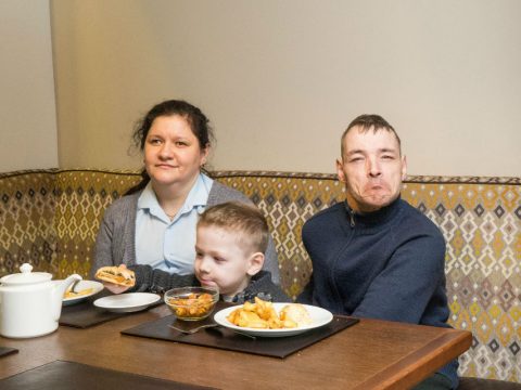 «Аннан башка мин беркем түгел!»