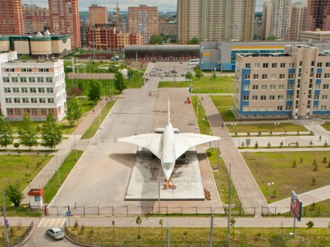 Тавыш тизлегеннән тизрәк Ту-144 очкычында ничек очарга