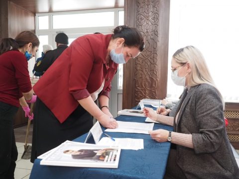 В Алькеевском районе была организована выставка, посвящённая 100-летию журнала «Татарстан»