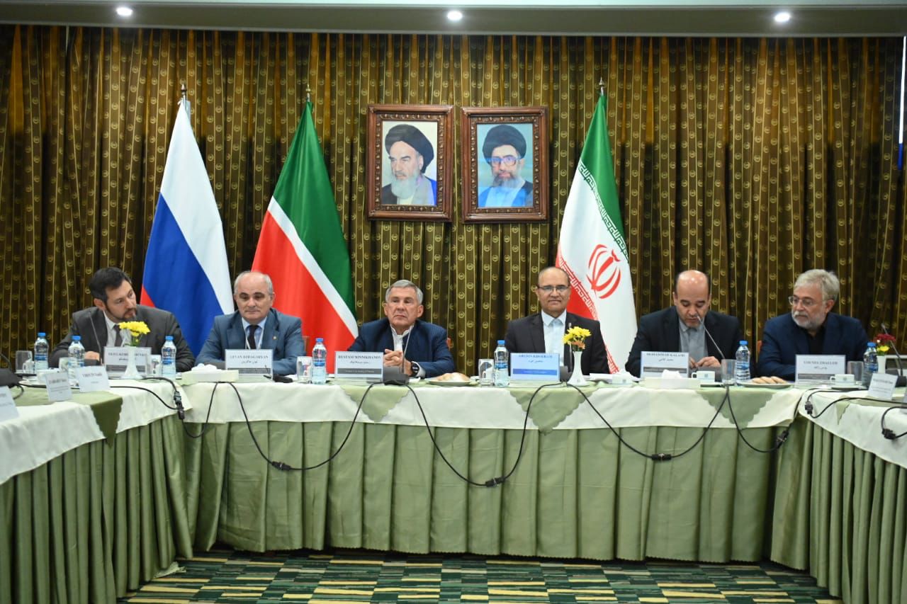 Президент Республики Татарстан встретился с деловыми кругами Восточного Азербайджана (Иран)
