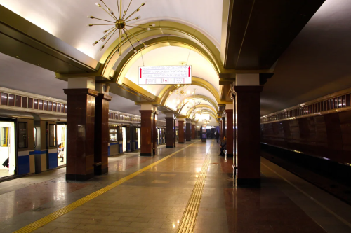 Станция метро Проспект Победы в Казани